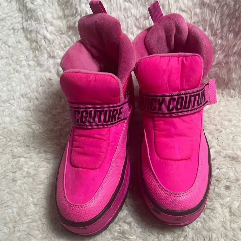 Juicy Couture Veronica Hot Pink & Black Puffer Ankle Boots Womens Size 7.5